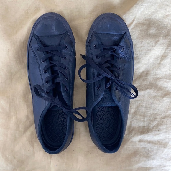 Converse Black Leather Dainty Chucks - Picture 1 of 5